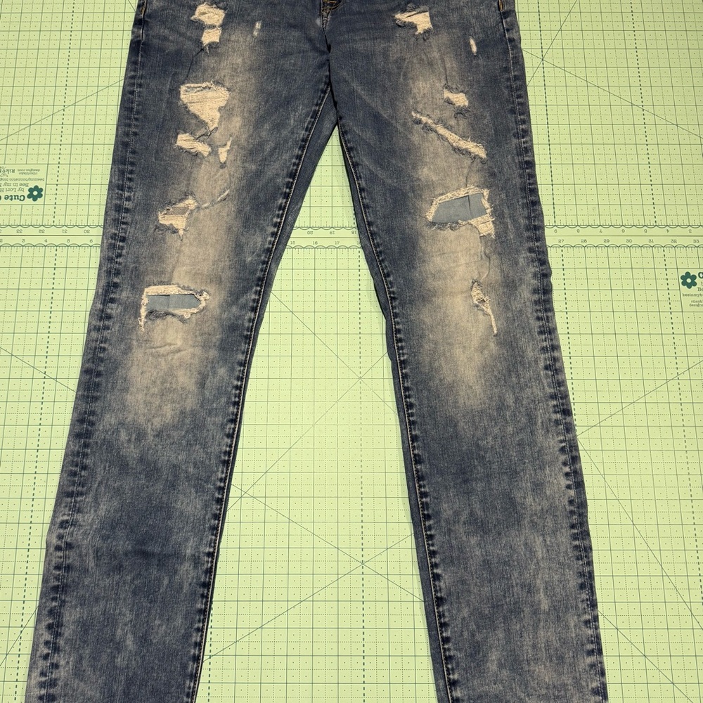 American Eagle Outfitters Distressed Gray Slim AEO Flex Denim Ultimate Comfort
